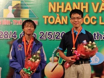 Quang Liem and Truong Son compete at World Rapid Chess Tournament